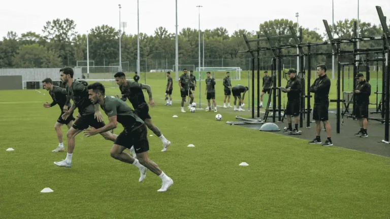 Clubes Aproveitam Pausa da Copa para Realizar Intertemporada