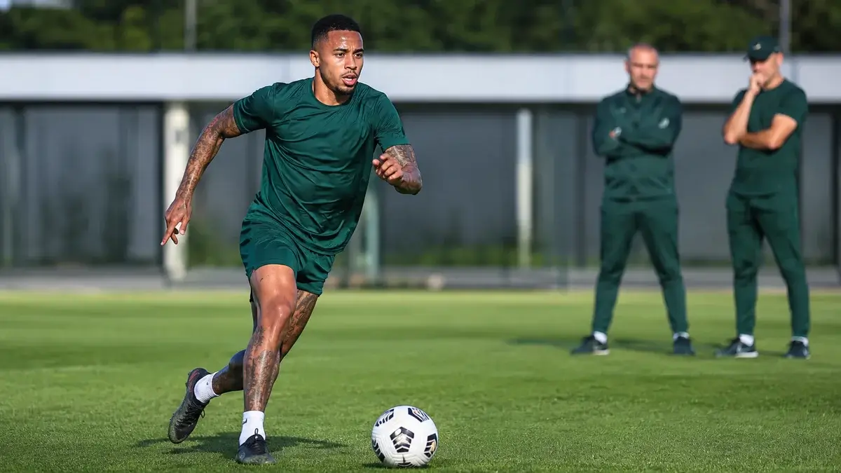 Gabriel Jesus Palmeiras: atacante treina no CT durante férias